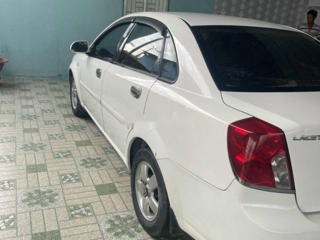 Bán Chevrolet Lacetti năm 2004 còn mới, giá chỉ 125 triệu