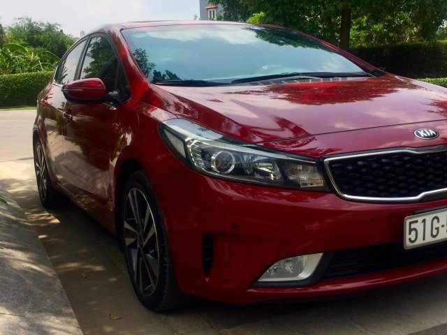 Chính chủ cần bán xe Kia Cerato 1.6 AT năm 2018, màu đỏ chính chủ0