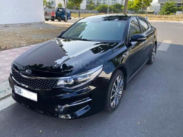 Xe Kia Optima 2.0 AT sản xuất năm 2017, màu đen