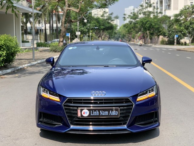 Cần bán xe Audi TT S sản xuất 2018, màu xanh lam0