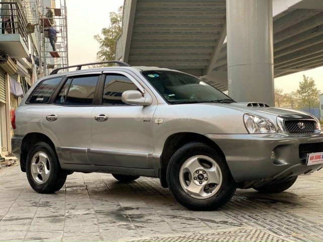 Bán nhanh với giá ưu đãi chiếc Hyundai Santa Fe Gold  sản xuất 2003