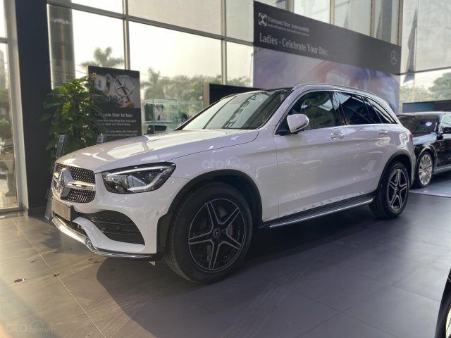 Bán Mercedes-Benz GLC 300 2021 năm sản xuất 2021, giá tốt nhất tháng 05, đủ màu, giao ngay0