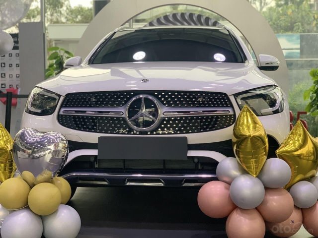 Bán Mercedes-Benz GLC 300 2021 năm sản xuất 2021, giá tốt nhất tháng 05, đủ màu, giao ngay0