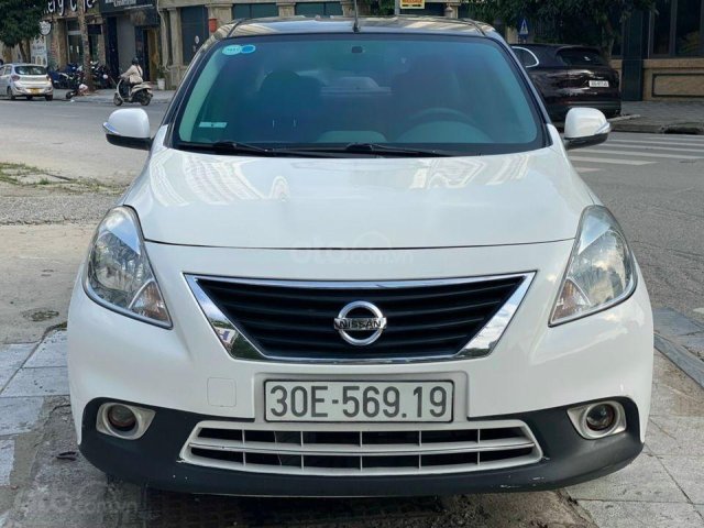 Bán Nissan Sunny XV đời 2016, màu trắng0