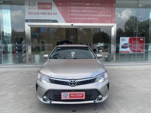 Xe cá nhân Toyota Camry 2.5Q 2015 - Màu nâu vàng - đi 55.000km0