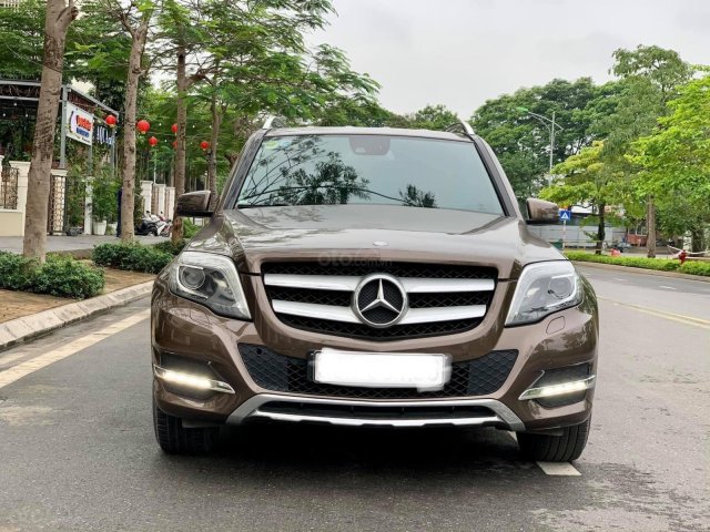 Cần bán xe Mercedes GLK 250 2015, màu nâu0