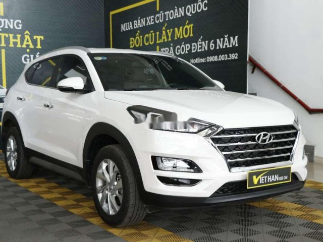 Bán Hyundai Tucson đời 2020, màu trắng chính chủ