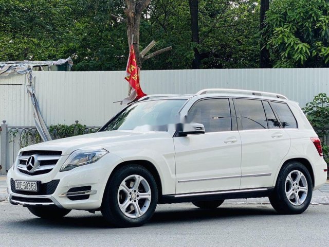 Cần bán Mercedes GLK Class 2014, màu trắng còn mới0