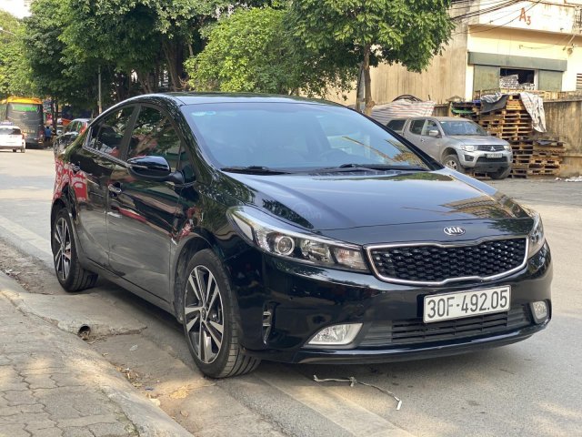 Sở hữu ngay Kia Cerato đăng ký 12/2018, 200 triệu nhận xe, hỗ trợ bank0