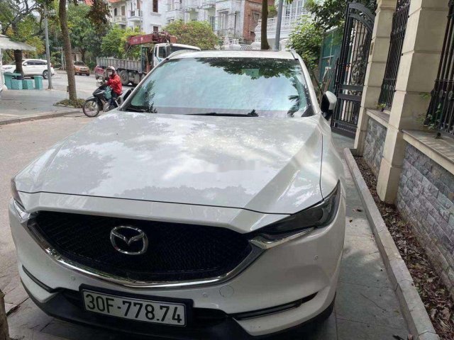 Cần bán lại xe Mazda CX 5 năm sản xuất 2021, màu trắng 