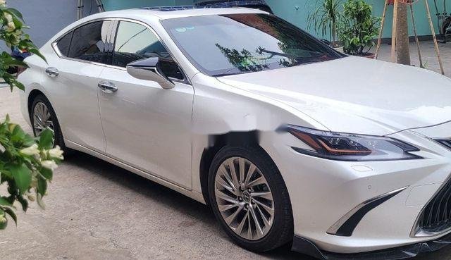 Xe Lexus ES 250 sản xuất 2019, nhập khẩu nguyên chiếc