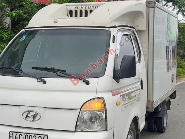 Cần bán lại xe Hyundai Porter 2007, màu trắng, xe nhập