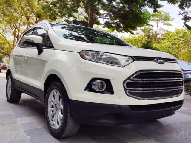 Cần bán xe Ford EcoSport đời 2016, màu trắng0