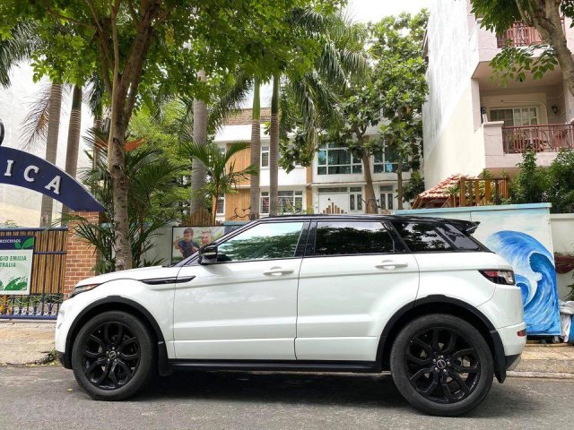 Range Rover Evoque 2012 Front View Stock Photo  Download Image Now  Car  Sports Utility Vehicle White Color  iStock