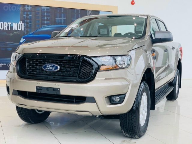 Bán Ford Ranger XLS 2.2L 4x2 AT nhập khẩu Thái Lan0