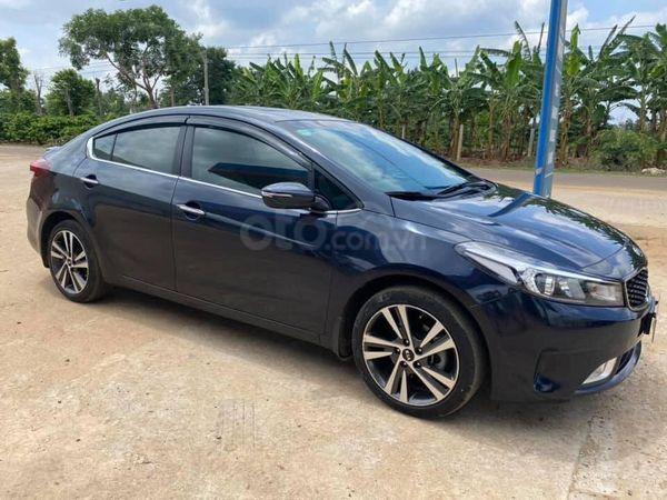 Bán Kia Cerato sản xuất năm 2017, giá tốt