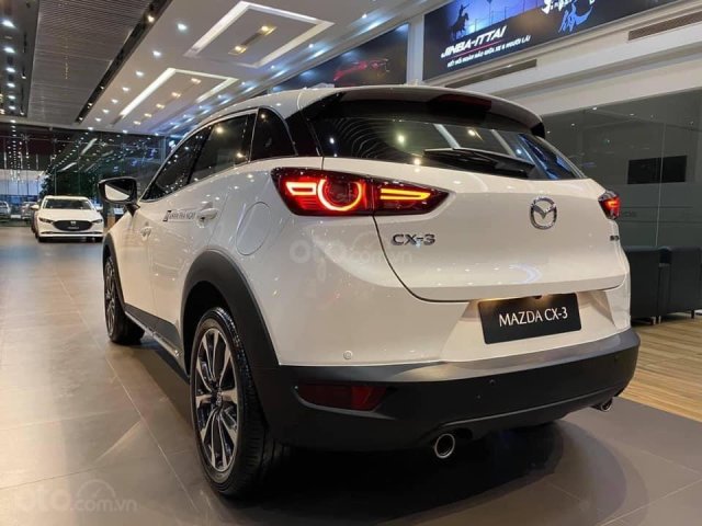 Mazda CX3 khuyến mãi khủng tiền mặt, hỗ trợ trả góp, giao xe ngay có nhiều màu