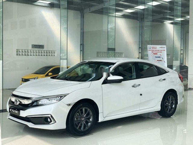 Cần bán xe Honda Civic năm sản xuất 2021, xe nhập, giá tốt0