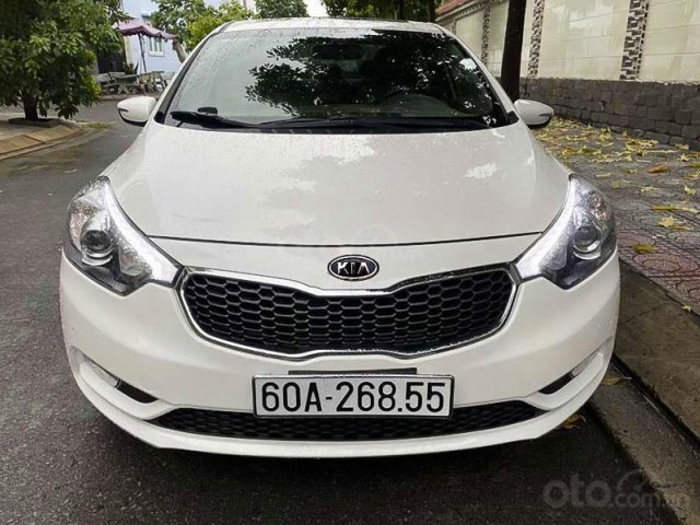 Bán xe Kia K3 sản xuất 2016, màu trắng, giá tốt0