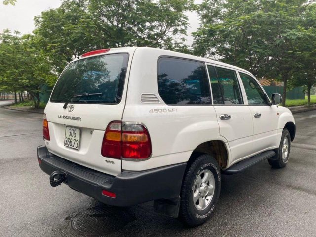 Bán ô tô Toyota Land Cruiser đời 1998, màu trắng, xe nhập, giá chỉ 320 triệu