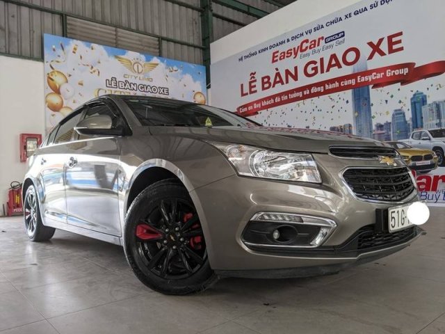 Cần bán xe Chevrolet Cruze sản xuất năm 2017 còn mới