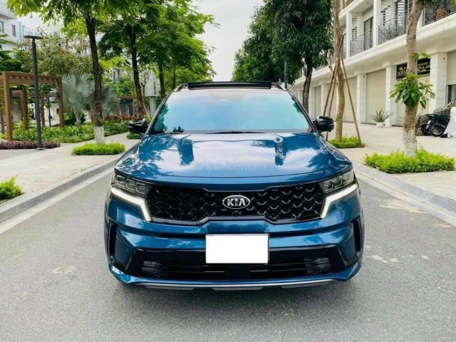 Cần bán lại xe Kia Sorento năm 2020 mẫu 2021, màu đẹp sang, trang bị full option, liên hệ ngay