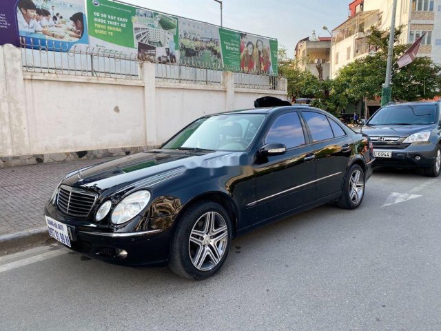 Cần bán lại xe Mercedes E280 2006, màu đen, nhập khẩu còn mới