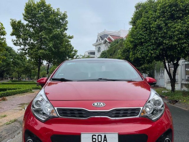 Bán Kia Rio đời 2014, màu đỏ, xe nhập