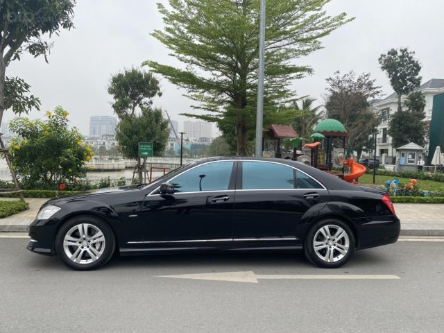 Bán xe Mercedes-Benz S500L 4Matic model 2012, bản Full option0