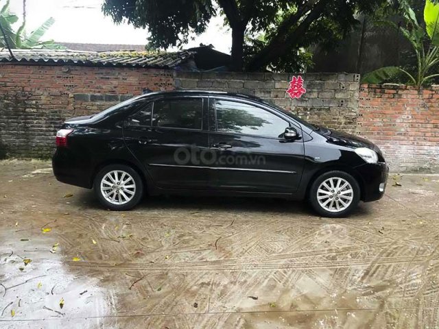 Bán Toyota Vios năm 2011, màu đen còn mới, giá 350tr