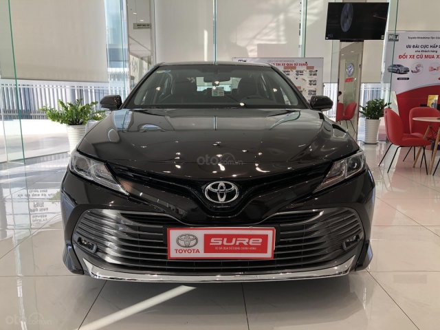 Cần bán xe Toyota Camry 2019 2.0G AT, nhập Thái Lan - đi 5.000km0