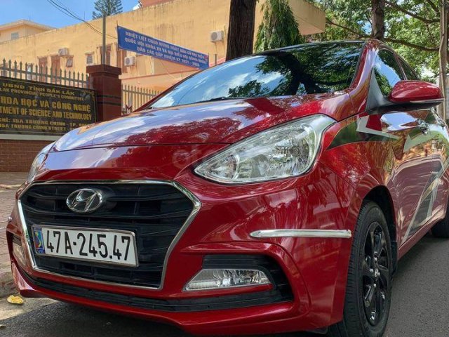 Bán ô tô Hyundai Grand i10 đời 2018, màu đỏ số tự động0