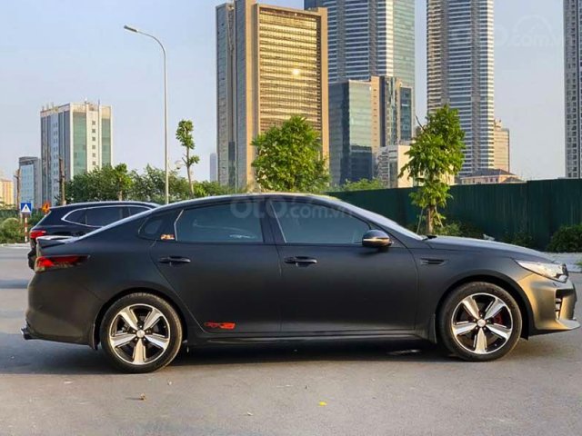 Bán ô tô Kia Optima sản xuất năm 2018, màu đen còn mới, 805tr