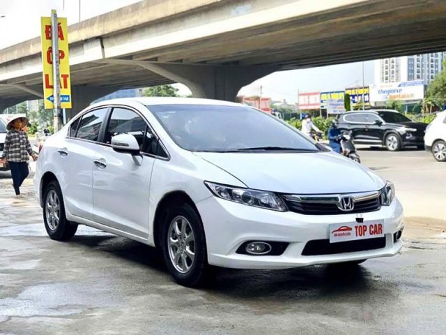 Bán Honda Civic sản xuất 2014, màu trắng còn mới