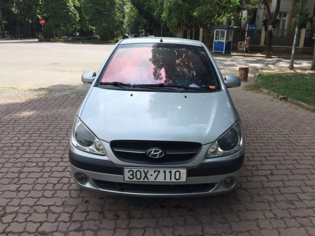 Bán xe Hyundai Getz năm sản xuất 2010, màu bạc, xe nhập, giá tốt