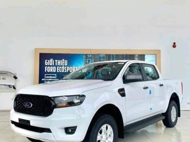 Bán xe Ford Ranger XLS AT 2021, màu trắng, xe nhập0