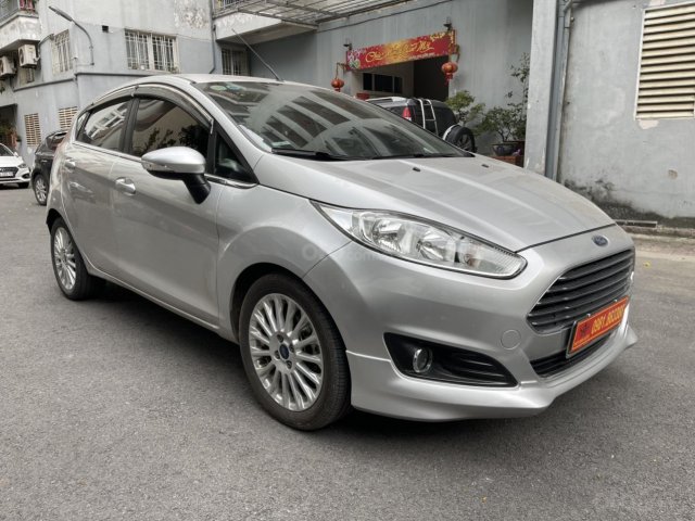 Cần bán Ford Fiesta năm 2016 bản S 1.0AT Ecoboost full kịch, 395 triệu0