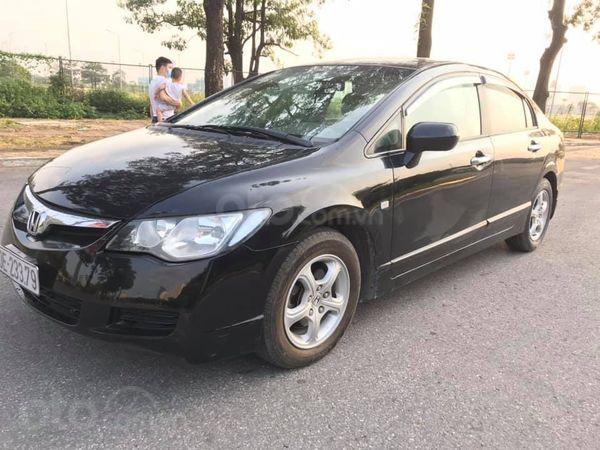 Bán Honda Civic sản xuất năm 2008, màu đen còn mới, giá 276tr