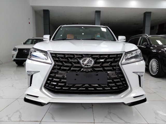 Viet Auto Luxury đang có Lexus LX570 MBS 4 ghế vip 2021