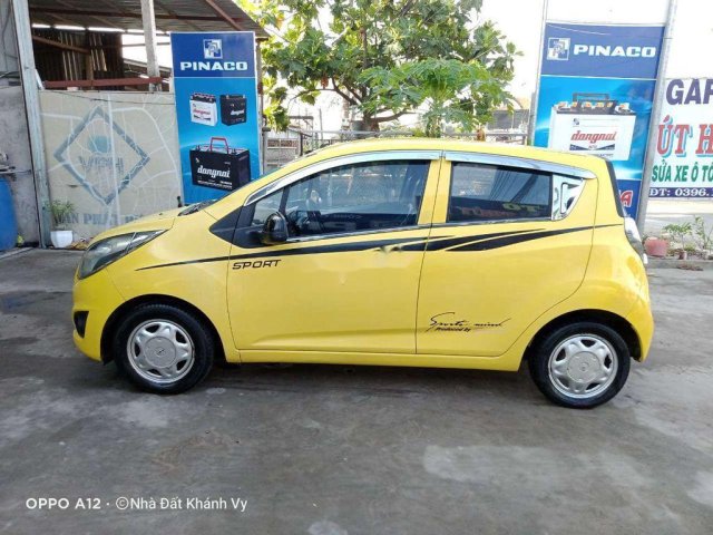 Cần bán lại xe Chevrolet Spark sản xuất 2015 còn mới giá cạnh tranh