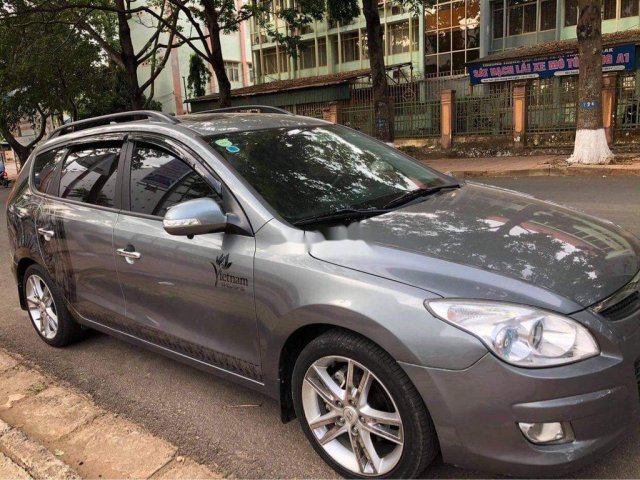 Bán Hyundai i30 đời 2010, màu xám