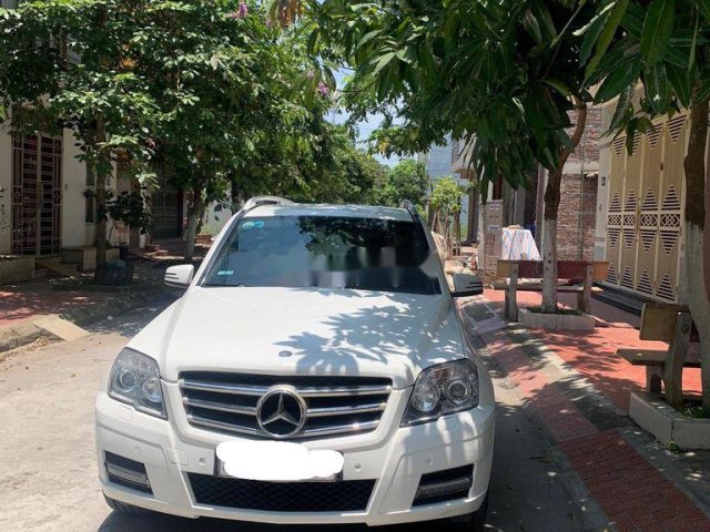 Bán Mercedes GLK 300 sản xuất 2009, màu trắng chính chủ