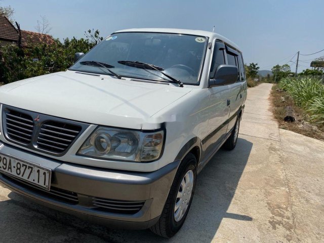 Cần bán xe Mitsubishi Jolie năm sản xuất 2002, màu trắng chính chủ, 69tr0