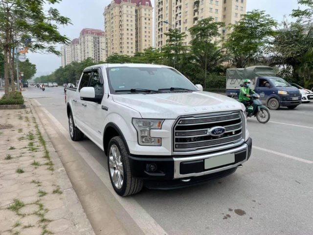 Bán Ford F150 Limited V6 3.5L mạnh mẽ, cơ bắp Mỹ nhập khẩu nguyên chiếc, siêu bán tải năng động và mạnh mẽ0