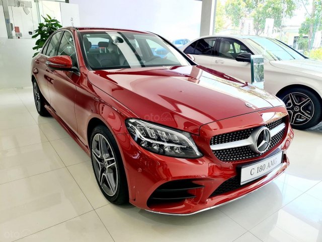 [Giảm 100% thuế trước bạ] sở hữu ngay Mercedes C180 AMG 2021 - cùng nhiều ưu đãi đặc biệt khác