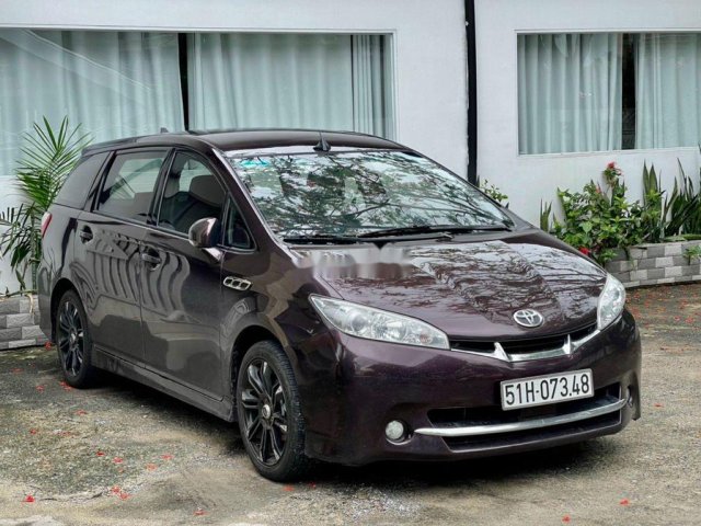 Cần bán gấp Toyota Wish năm sản xuất 2010, nhập khẩu còn mới, giá chỉ 475 triệu