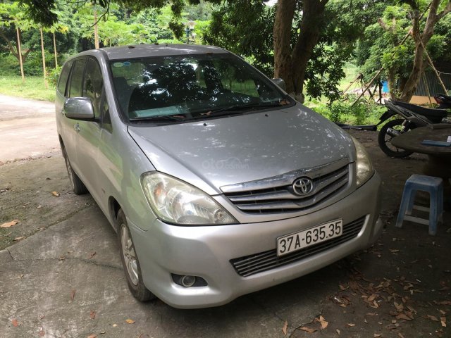 Bán Toyota Innova sản xuất năm 2009, giá 280tr