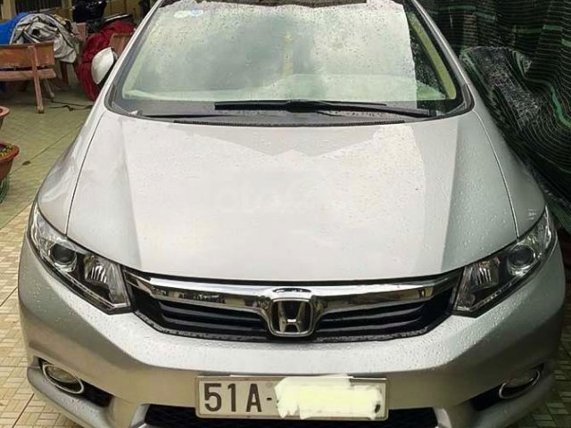 Bán Honda Civic 1.8 AT năm sản xuất 2013, màu bạc chính chủ, giá chỉ 490 triệu0