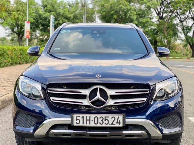 Bán Mercedes GLC 250 4Matic đời 2019, màu xanh lam