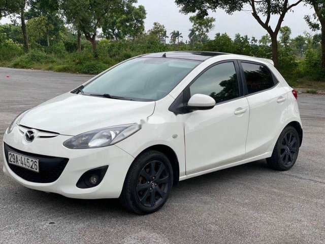 Cần bán lại xe Mazda 2 1.5AT sản xuất năm 2011